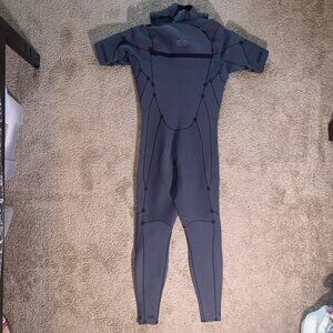 Xterra Wetsuit  Black XL Longsleeve Flexible Thermal Full Body Surfing Cold